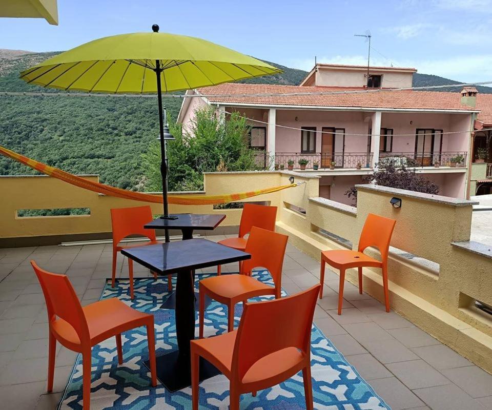 Sa Stiddiosa Guesthouse Gadoni Luaran gambar